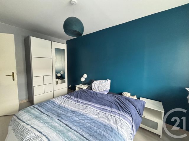 Appartement F3 à louer - 3 pièces - 65.12 m2 - LE MALESHERBOIS - 45 - CENTRE - Century 21 Agence De Malesherbes