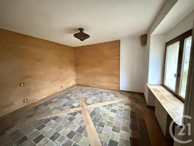 Afficher la photo en grand maison à vendre - 8 pièces - 250.0 m2 - BUTHIERS - 77 - ILE-DE-FRANCE - Century 21 Agence De Malesherbes