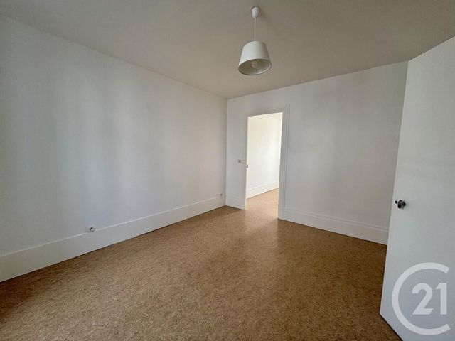 Afficher la photo en grand immeuble à vendre - 258.0 m2 - LE MALESHERBOIS - 45 - CENTRE - Century 21 Agence De Malesherbes