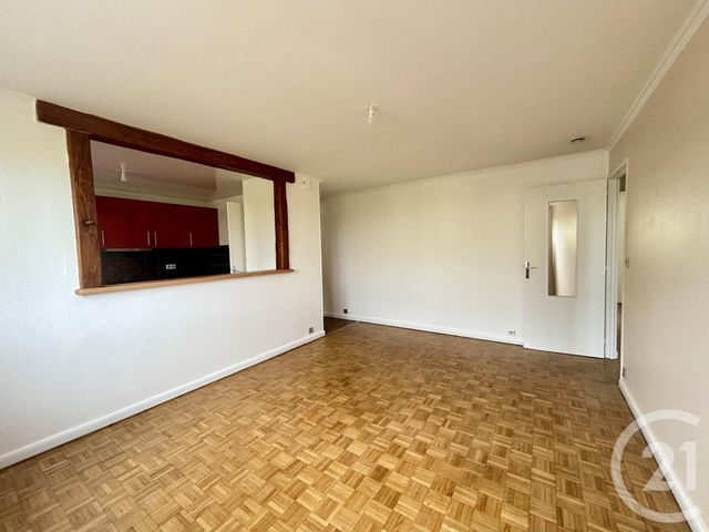 Appartement F3 à louer - 3 pièces - 61.41 m2 - LE MALESHERBOIS - 45 - CENTRE - Century 21 Agence De Malesherbes