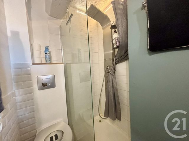 Appartement F2 à vendre - 2 pièces - 34.4 m2 - LE MALESHERBOIS - 45 - CENTRE - Century 21 Agence De Malesherbes