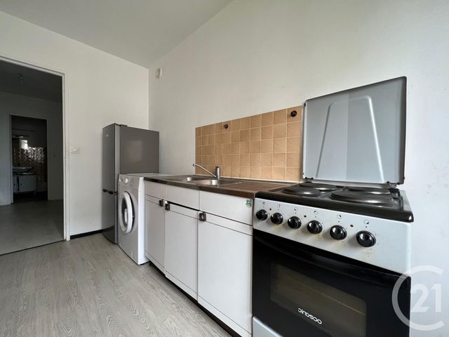 Appartement F2 à vendre - 2 pièces - 53.39 m2 - LE MALESHERBOIS - 45 - CENTRE - Century 21 Agence De Malesherbes
