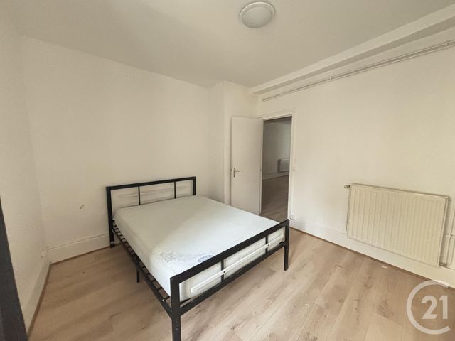 Appartement F3 à louer - 3 pièces - 71.95 m2 - LE MALESHERBOIS - 45 - CENTRE - Century 21 Agence De Malesherbes