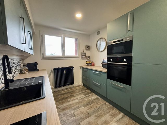 Appartement F4 à vendre - 4 pièces - 85.99 m2 - LE MALESHERBOIS - 45 - CENTRE - Century 21 Agence De Malesherbes