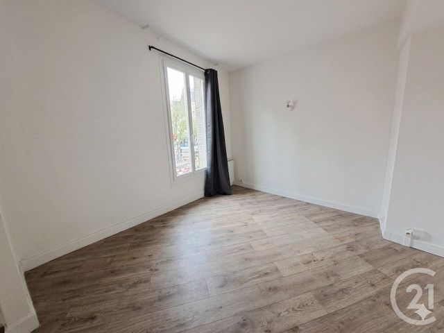 Appartement F2 à vendre - 2 pièces - 36.95 m2 - LE MALESHERBOIS - 45 - CENTRE - Century 21 Agence De Malesherbes