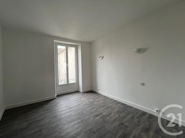 Appartement F2 à vendre - 2 pièces - 36.95 m2 - LE MALESHERBOIS - 45 - CENTRE - Century 21 Agence De Malesherbes