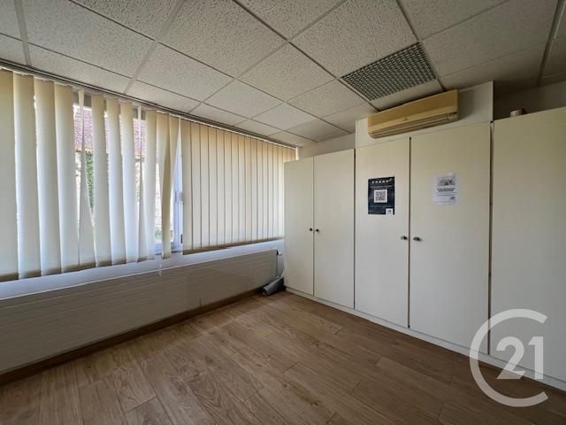 maison à vendre - 13 pièces - 333.7 m2 - LA CHAPELLE LA REINE - 77 - ILE-DE-FRANCE - Century 21 Agence De Malesherbes