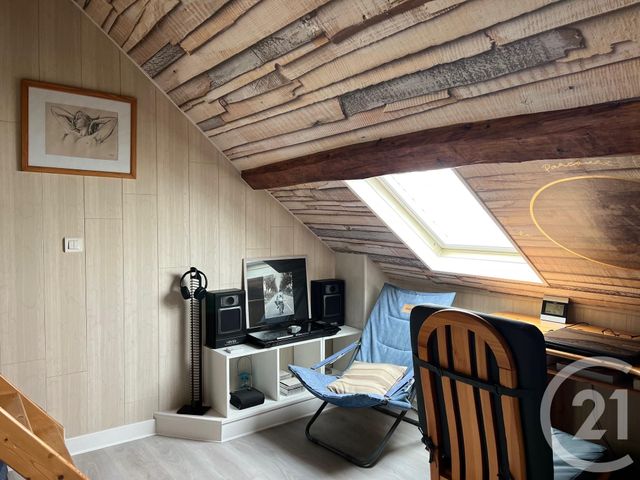 Appartement F3 à vendre - 3 pièces - 72.4 m2 - LE MALESHERBOIS - 45 - CENTRE - Century 21 Agence De Malesherbes