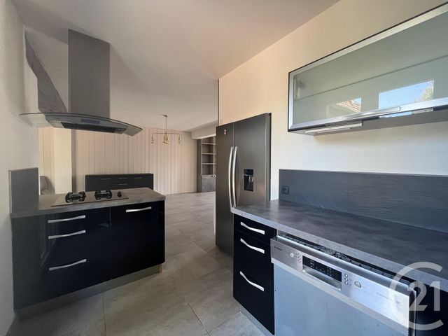 maison à vendre - 10 pièces - 154.3 m2 - LA CHAPELLE LA REINE - 77 - ILE-DE-FRANCE - Century 21 Agence De Malesherbes