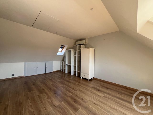 maison à vendre - 10 pièces - 154.3 m2 - LA CHAPELLE LA REINE - 77 - ILE-DE-FRANCE - Century 21 Agence De Malesherbes