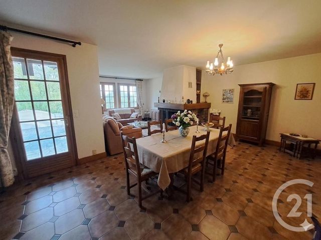 maison à vendre - 8 pièces - 180.0 m2 - LA CHAPELLE LA REINE - 77 - ILE-DE-FRANCE - Century 21 Agence De Malesherbes