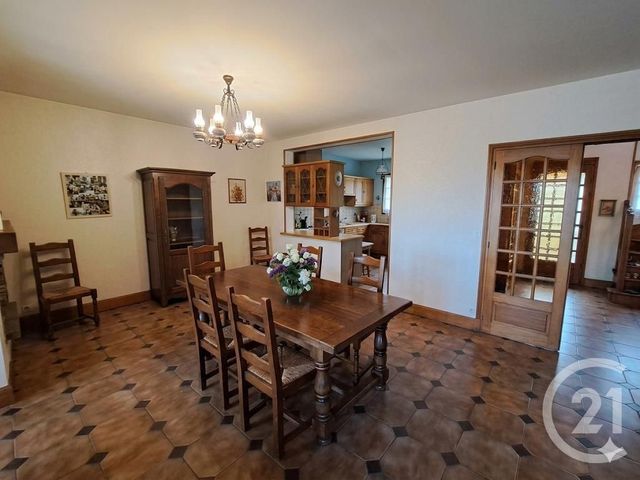 maison à vendre - 8 pièces - 180.0 m2 - LA CHAPELLE LA REINE - 77 - ILE-DE-FRANCE - Century 21 Agence De Malesherbes