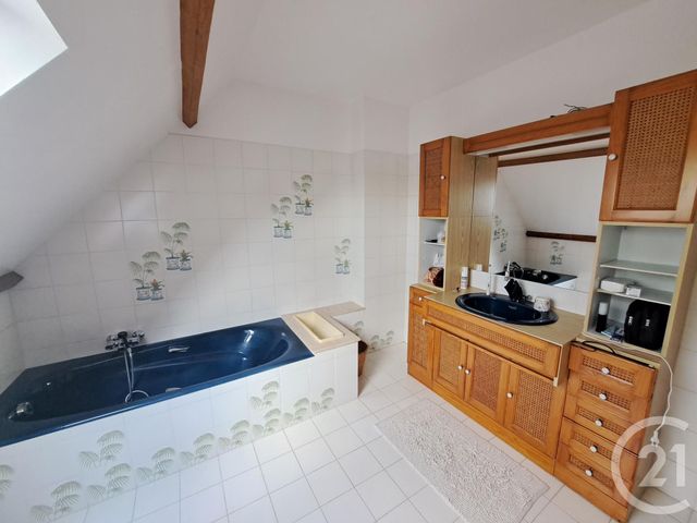 maison à vendre - 8 pièces - 180.0 m2 - LA CHAPELLE LA REINE - 77 - ILE-DE-FRANCE - Century 21 Agence De Malesherbes