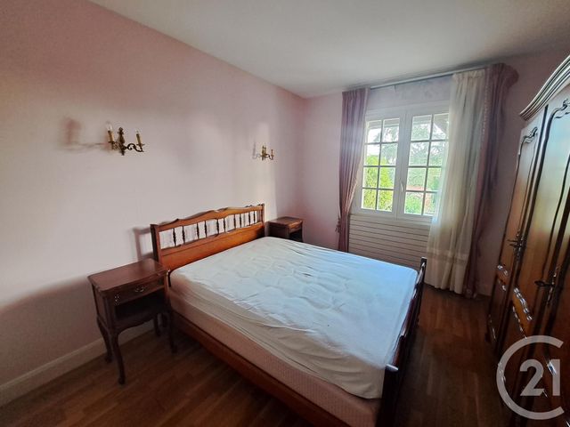 maison à vendre - 8 pièces - 180.0 m2 - LA CHAPELLE LA REINE - 77 - ILE-DE-FRANCE - Century 21 Agence De Malesherbes