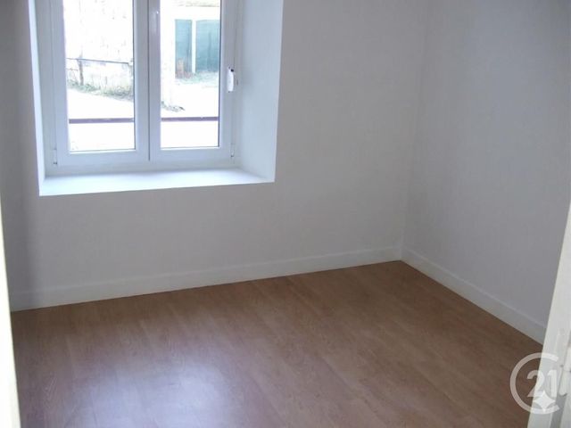 Appartement F2 à vendre - 2 pièces - 43.45 m2 - LE MALESHERBOIS - 45 - CENTRE - Century 21 Agence De Malesherbes