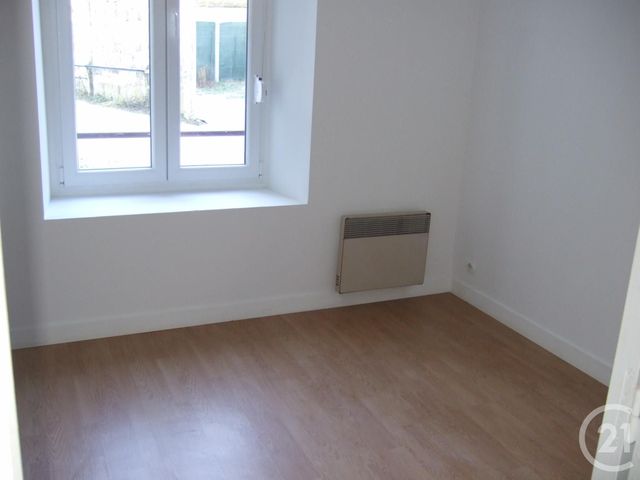 Appartement F2 à vendre - 2 pièces - 43.45 m2 - LE MALESHERBOIS - 45 - CENTRE - Century 21 Agence De Malesherbes