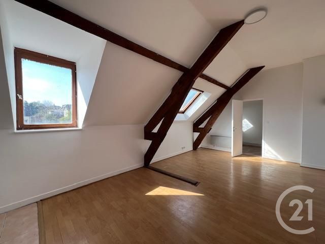 Appartement Studio à vendre - 1 pièce - 22.15 m2 - LE MALESHERBOIS - 45 - CENTRE - Century 21 Agence De Malesherbes
