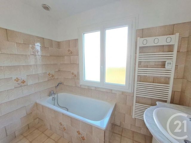 maison à vendre - 5 pièces - 89.89 m2 - LE MALESHERBOIS - 45 - CENTRE - Century 21 Agence De Malesherbes