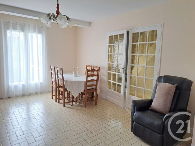 maison à vendre - 5 pièces - 89.89 m2 - LE MALESHERBOIS - 45 - CENTRE - Century 21 Agence De Malesherbes