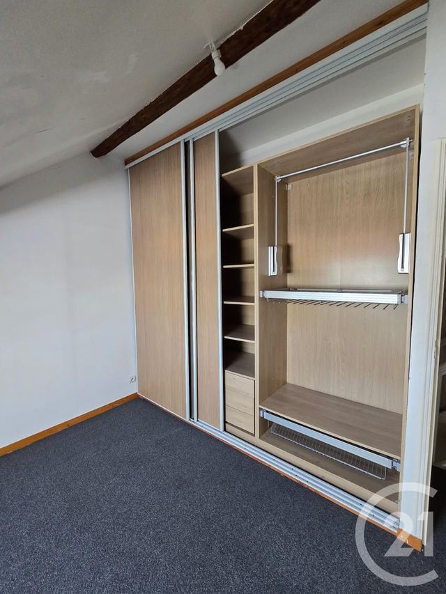 Appartement F2 à louer - 2 pièces - 41.74 m2 - LE MALESHERBOIS - 45 - CENTRE - Century 21 Agence De Malesherbes