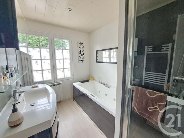maison à vendre - 6 pièces - 130.0 m2 - LE MALESHERBOIS - 45 - CENTRE - Century 21 Agence De Malesherbes
