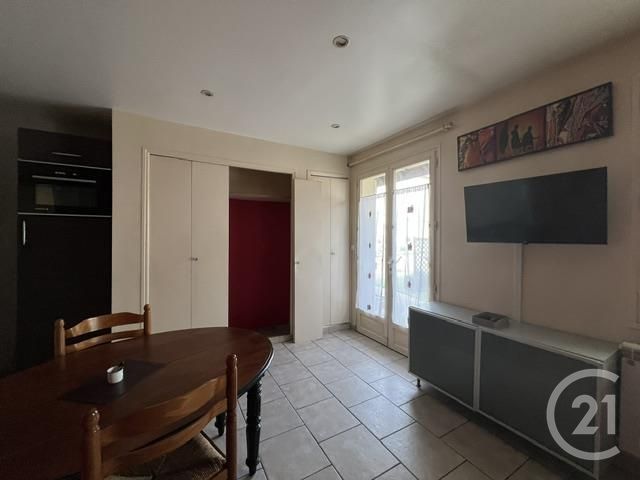 Appartement Duplex à vendre - 3 pièces - 26.01 m2 - LE MALESHERBOIS - 45 - CENTRE - Century 21 Agence De Malesherbes