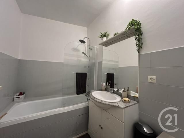 maison à vendre - 5 pièces - 108.6 m2 - BRIARRES SUR ESSONNE - 45 - CENTRE - Century 21 Agence De Malesherbes