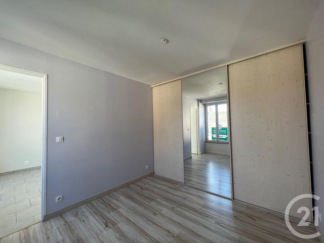 Appartement F2 à louer - 2 pièces - 41.72 m2 - LE MALESHERBOIS - 45 - CENTRE - Century 21 Agence De Malesherbes